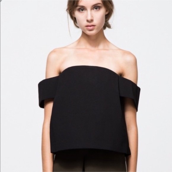 CAMEO structured off the shoulder top 🪐 - Picture 1 of 4